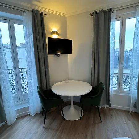 Studio De Charme Parisien Levallois-Perret Exterior foto
