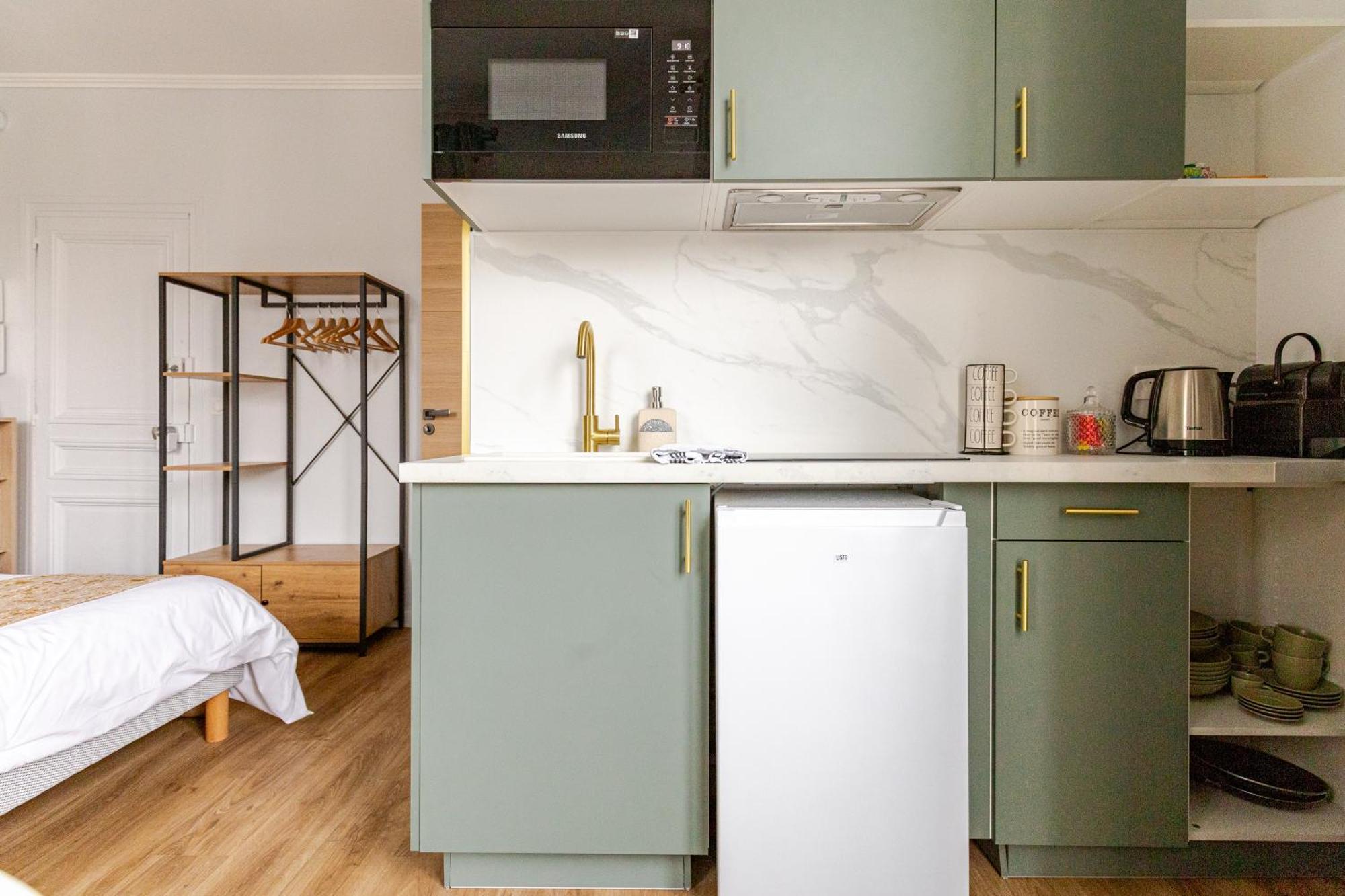 Apartamento De Charme Parisien Levallois-Perret